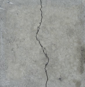 concrete crack 